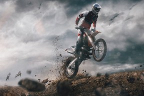 Duomi sports-战神凯恩归来！巴塞罗那主场沸腾，梅西式爆发点燃火山